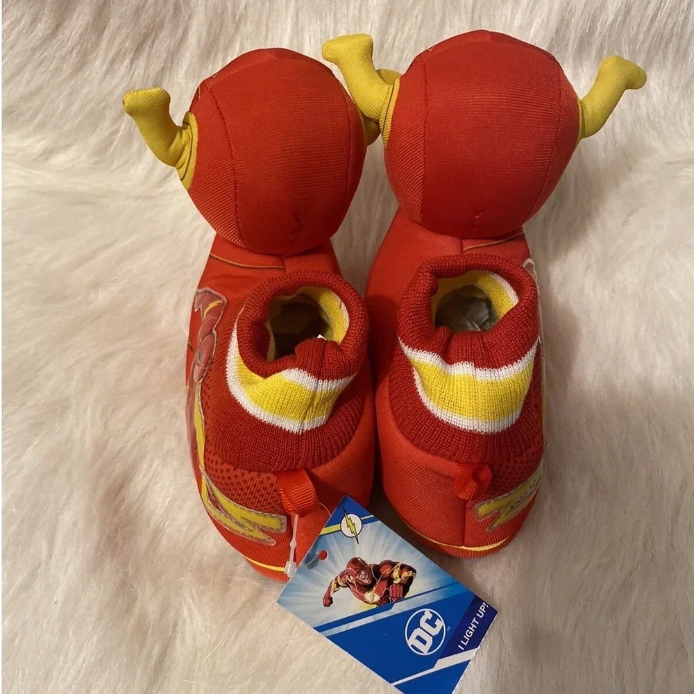 DC flash slippers